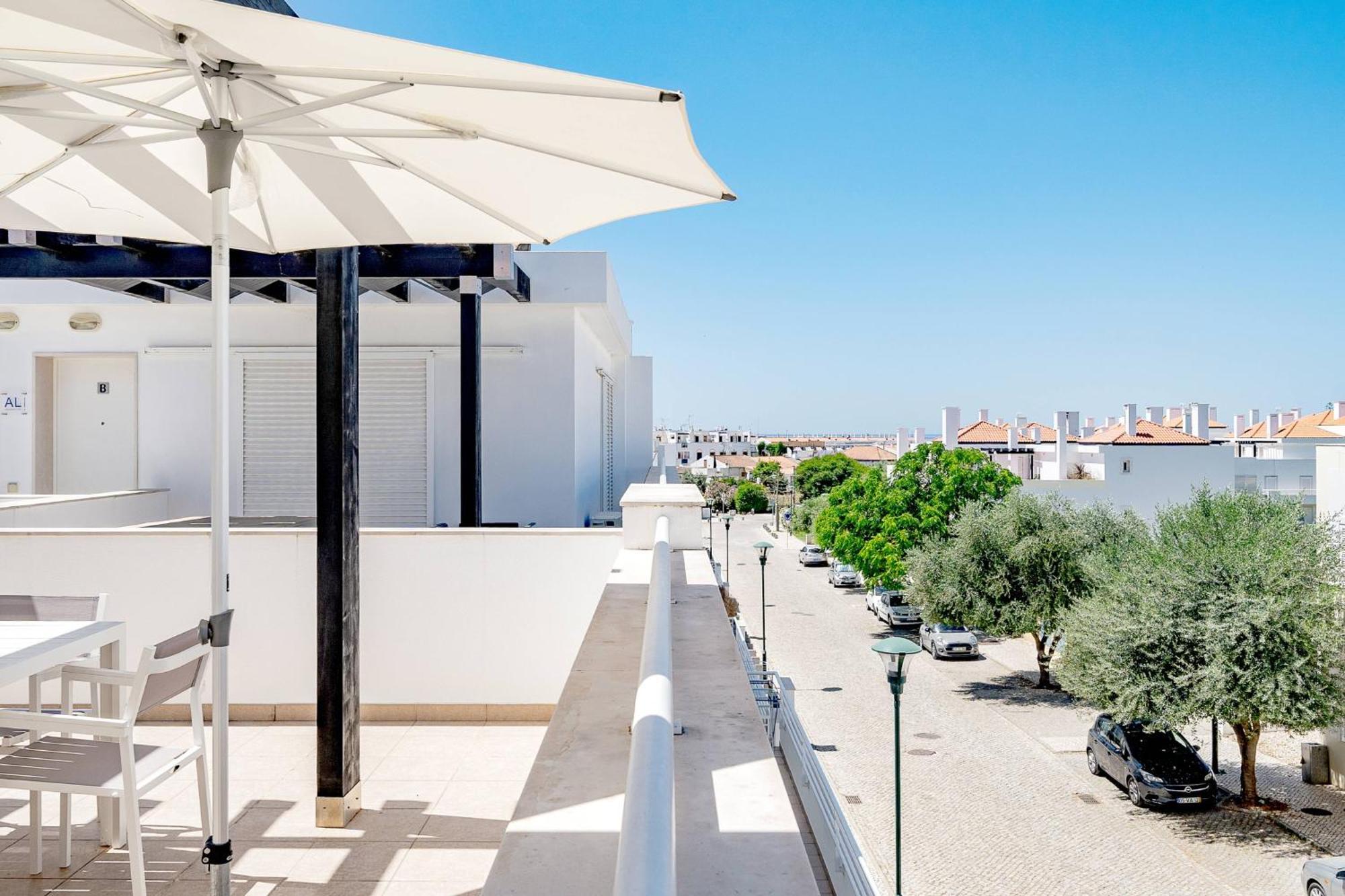 Sunny Cabanas De Tavira Apartment Luaran gambar